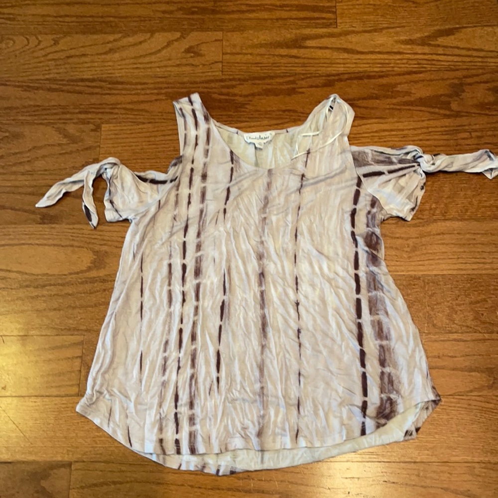 Cloud chaser Cold Shoulder Blouse